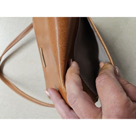 Vtg Nine West Brown Faux Leather Wristlet Micro Mini Bag Kiss Me Change purse - Picture 4 of 11